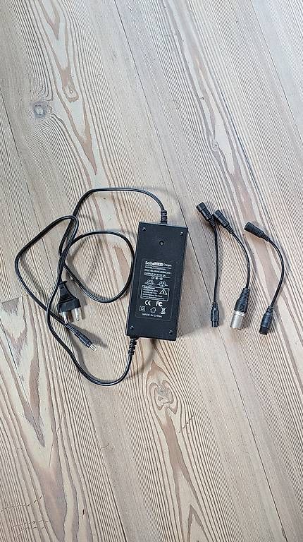 Chargeurs: Chargeur 48v e-bike/trotinette – D'occasion à Chaumont par Rorolulu