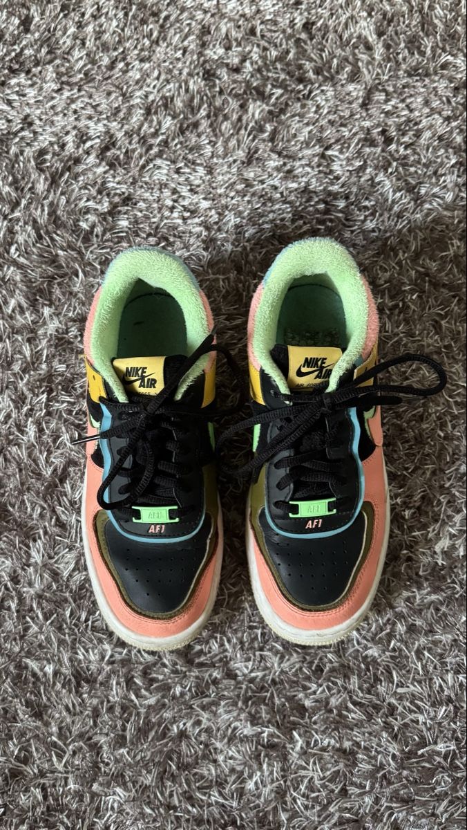 Nike Chaussures hommes: Nike Air Sneaker – D'occasion à Berikon par sam_5zxf