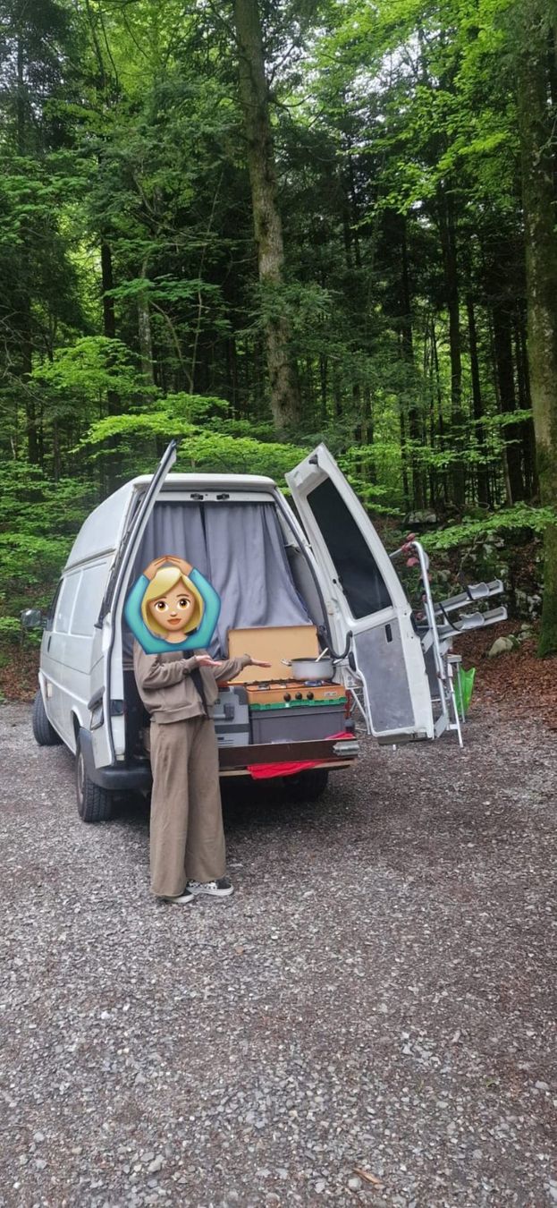 VW Veicoli da campeggio: VW T4 Hochdach 1999 Camper umgebaut – Usato da Baar venduto da bia_n8jj 4
