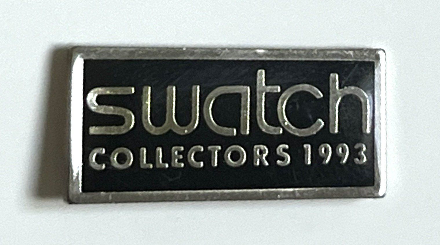 Placchette & Badge: 2 Pin Swatch Uhr Uhren – Usato da Kriens venduto da TSCH1 2