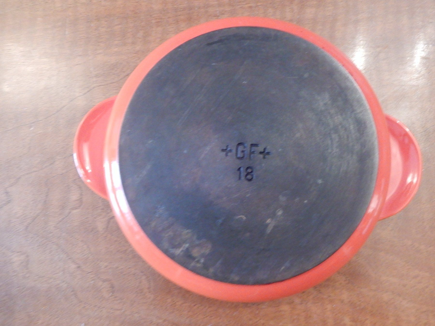 Moules à gâteaux: Gratinform emailliert rot / weiss ca. 27cm mit Griffen – D'occasion à Erstfeld par Mario_boe0 4