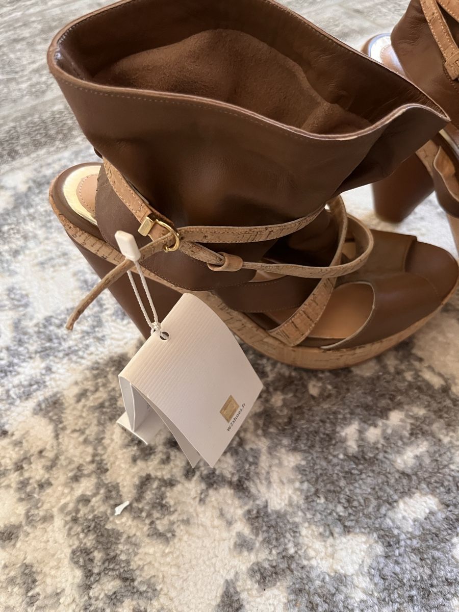 Chaussures femmes: Damen Schuhe Neu Leder – Neuf (Voir description) à St. Margrethen SG par Lillicasso 1
