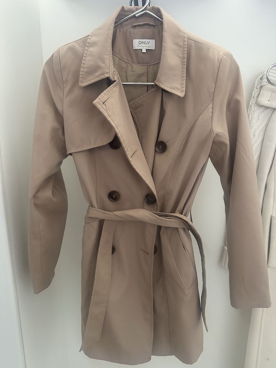 Only Cappotti: Trenchcoat Beige in Grösse XS – Usato da Uster venduto da deb_ljc5 2
