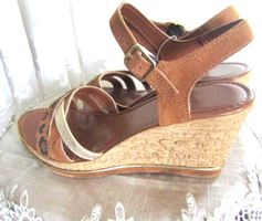 Offener Damenschuhe 37 neuwertig - Leder  mit Keilabsatz TOP