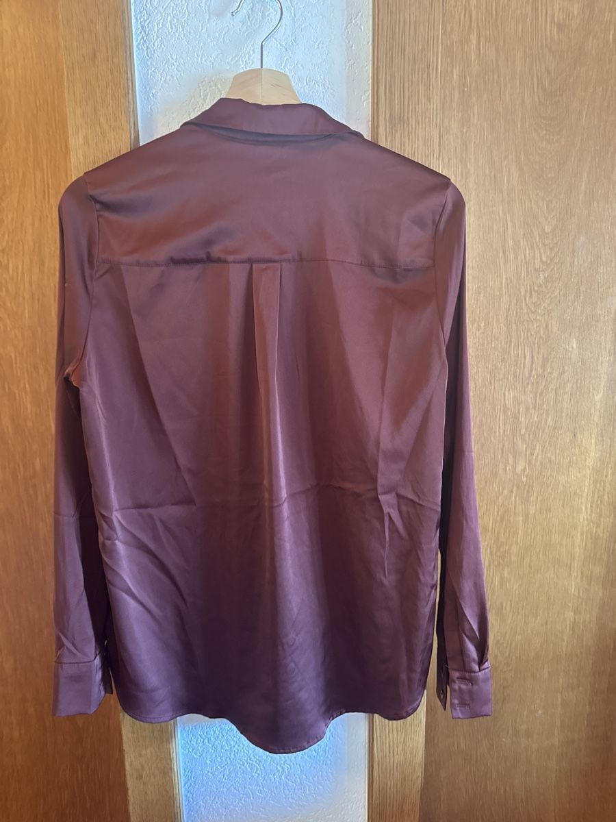 H&M Camicette: Hemdbluse Satinlook – Usato da Rohrbachgraben venduto da kae_5lhf 3