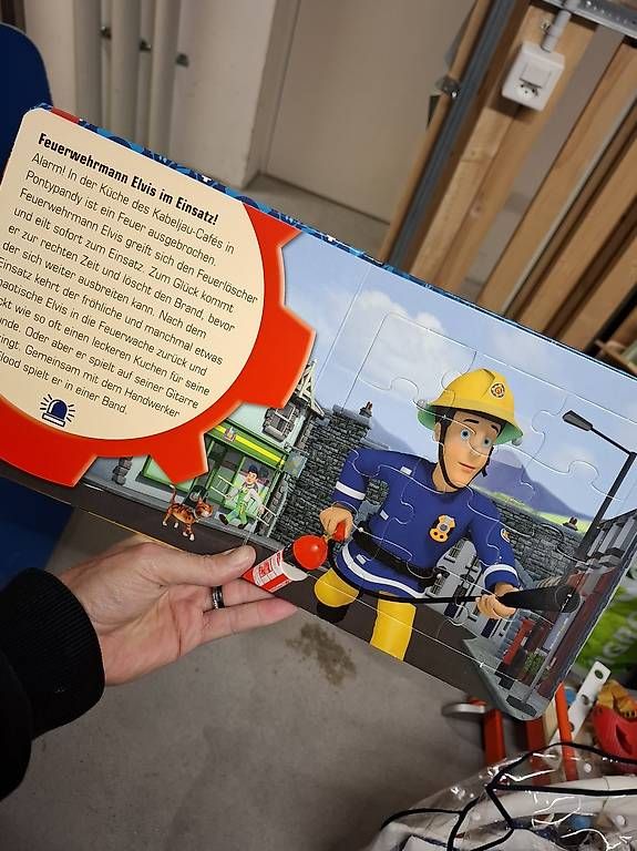 Puzzle: Feuerwehrmann Sam  Puzzle Buch – Usato da Zürich venduto da sil_2yhh