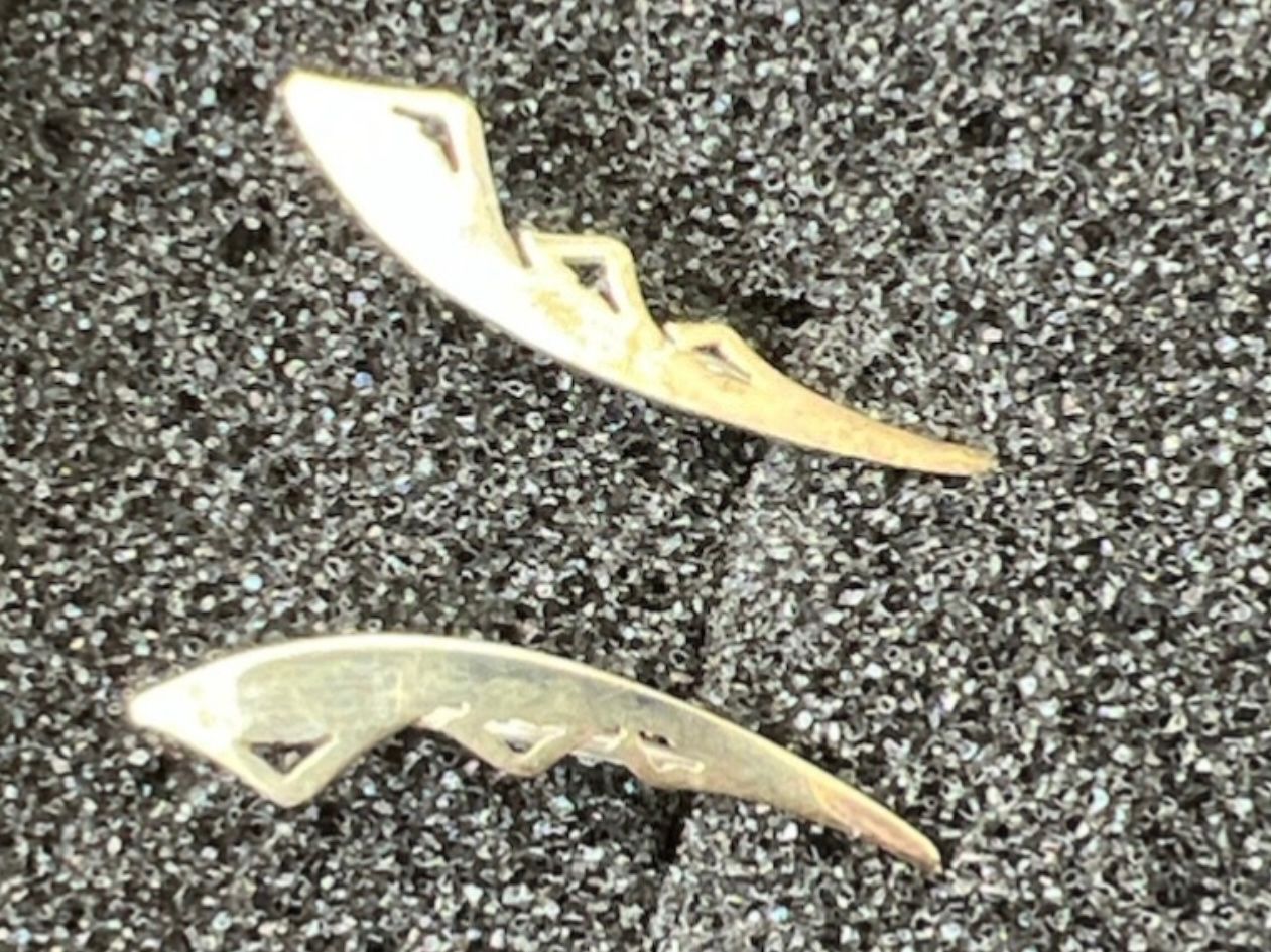 Orecchini pendenti & Orecchini a lobo: Boucles d'oreilles argentées – Usato da Vuisternens-Romont venduto da gol_xp6p 1
