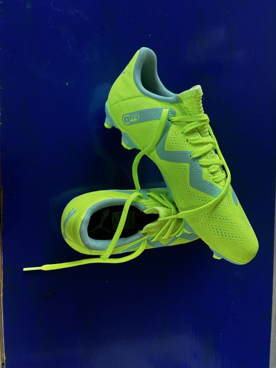 Puma Scarpe per ragazzi: Puma Nockenschuhe in Gr.36 – Nuovo (secondo la descrizione) da Zürich venduto da Pat8038