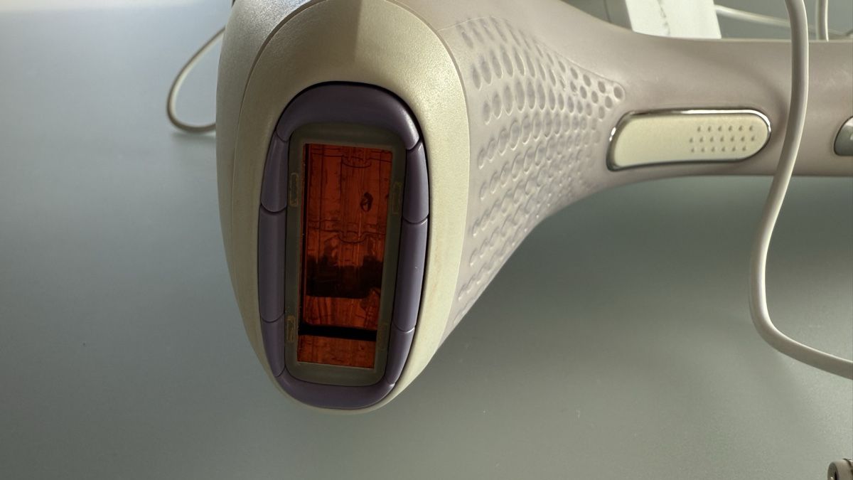 Philips Epilatori: Philips Lumea IPL Haarentfernungssystem - Top Zustand! – Usato da Horgen venduto da Senija0