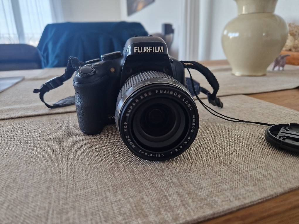 Appareil photo: fujifilm hs50exr – D'occasion à Feuerthalen par olg_hgs9 1