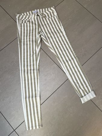 Skinnyjeans gestreift