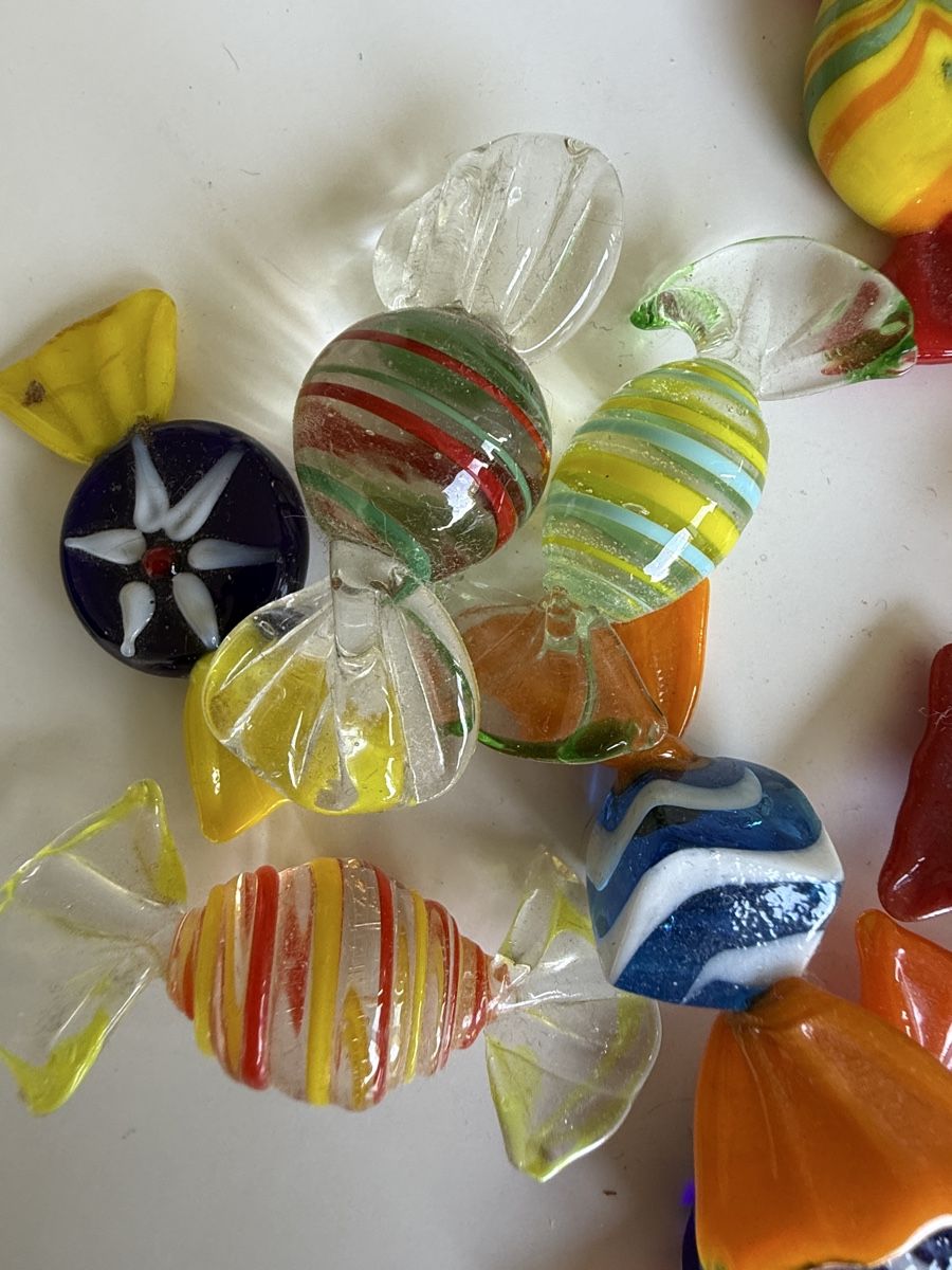 Murano Bicchieri: Bunte Glasbonbons, 15 Stk – Usato da Zürich venduto da Geniuss 2