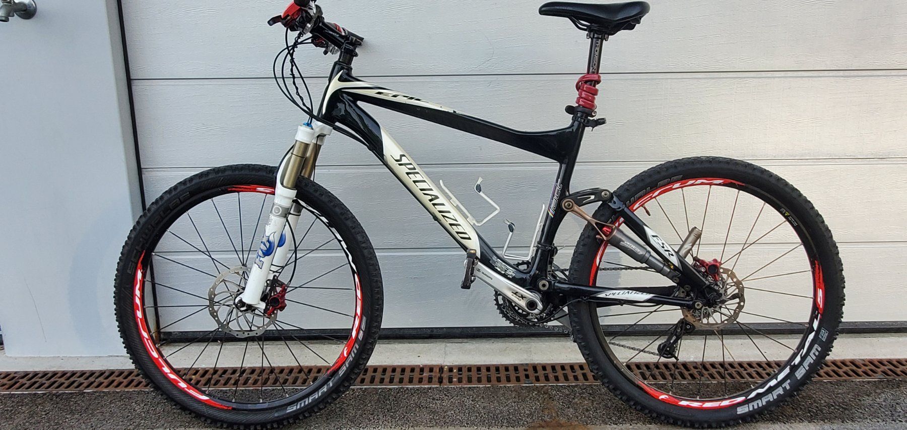 Specialized Biciclette: Specialized Epic Expert Carbon – Usato da Luzern venduto da ote_bx5w 2