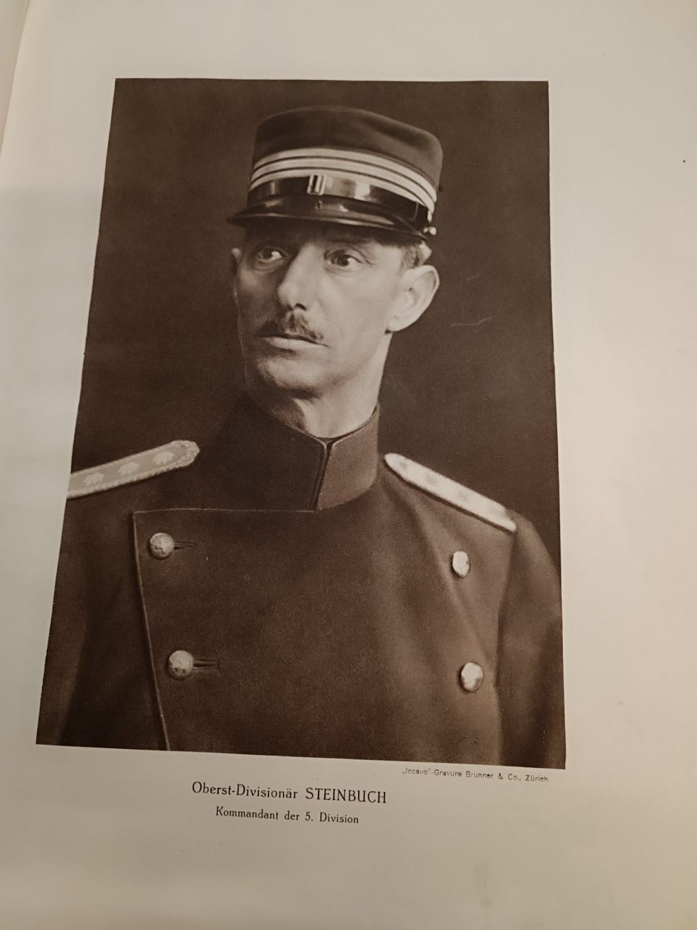 Livres: Album 5.Division 1915 – D'occasion à Reiden par Zofi-Brocki 2