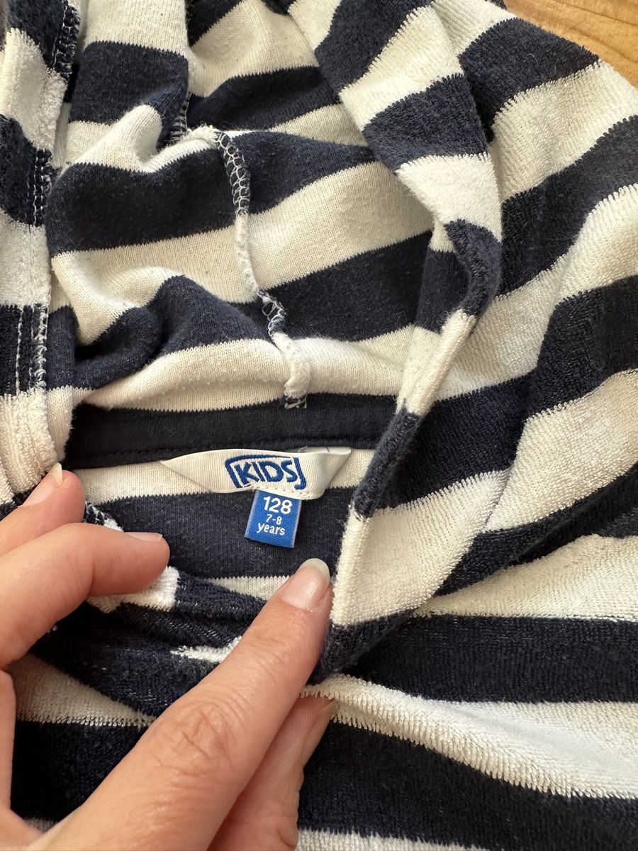 Pullover & Sweatshirts: Frottee Kombi Pulli und Shorts – Gebraucht aus Zürich von Paleardi 4