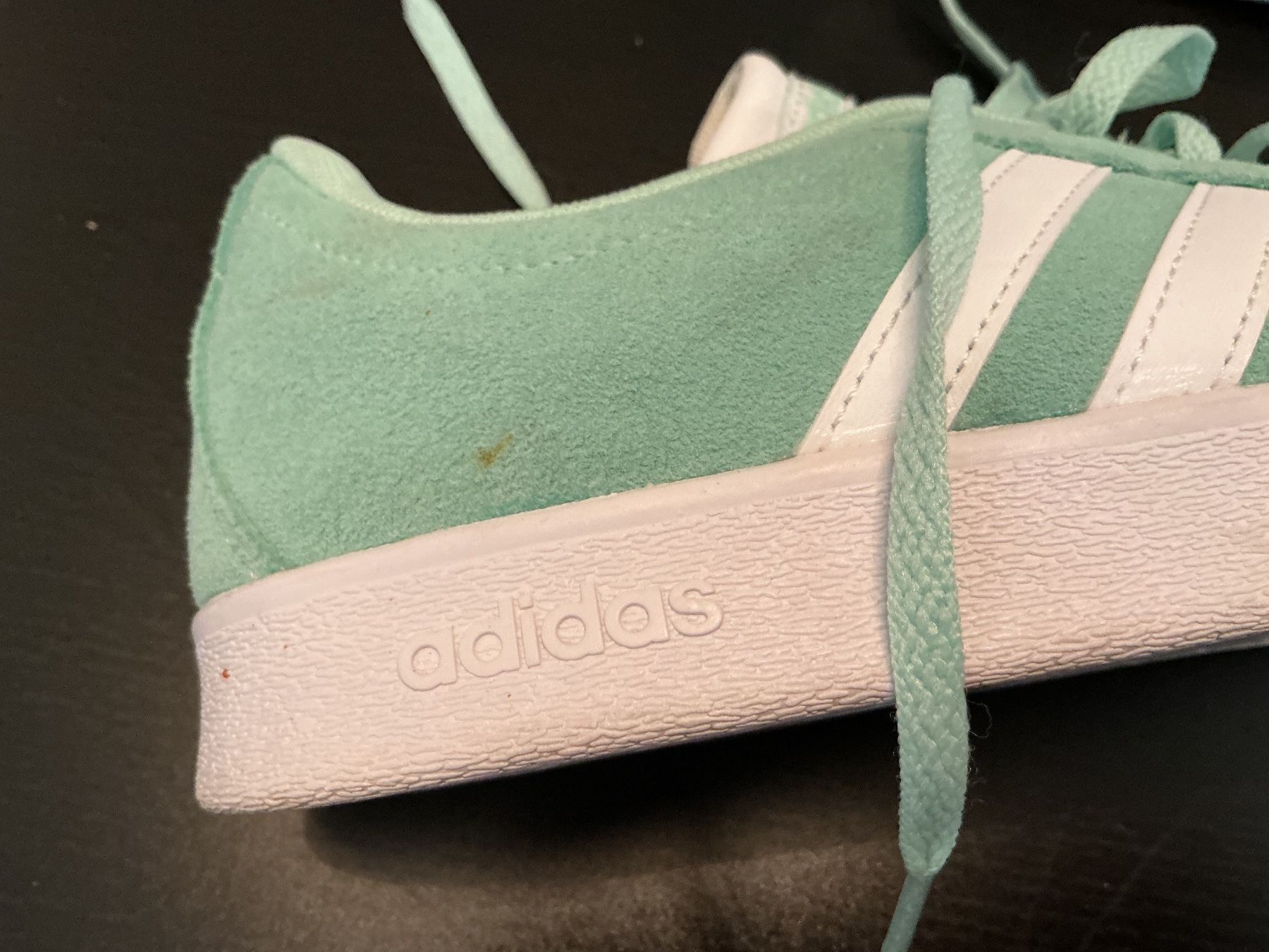 Adidas Scarpe da donna: Basket Adidas vert menthe blanc – Usato da satigny venduto da cara68 2