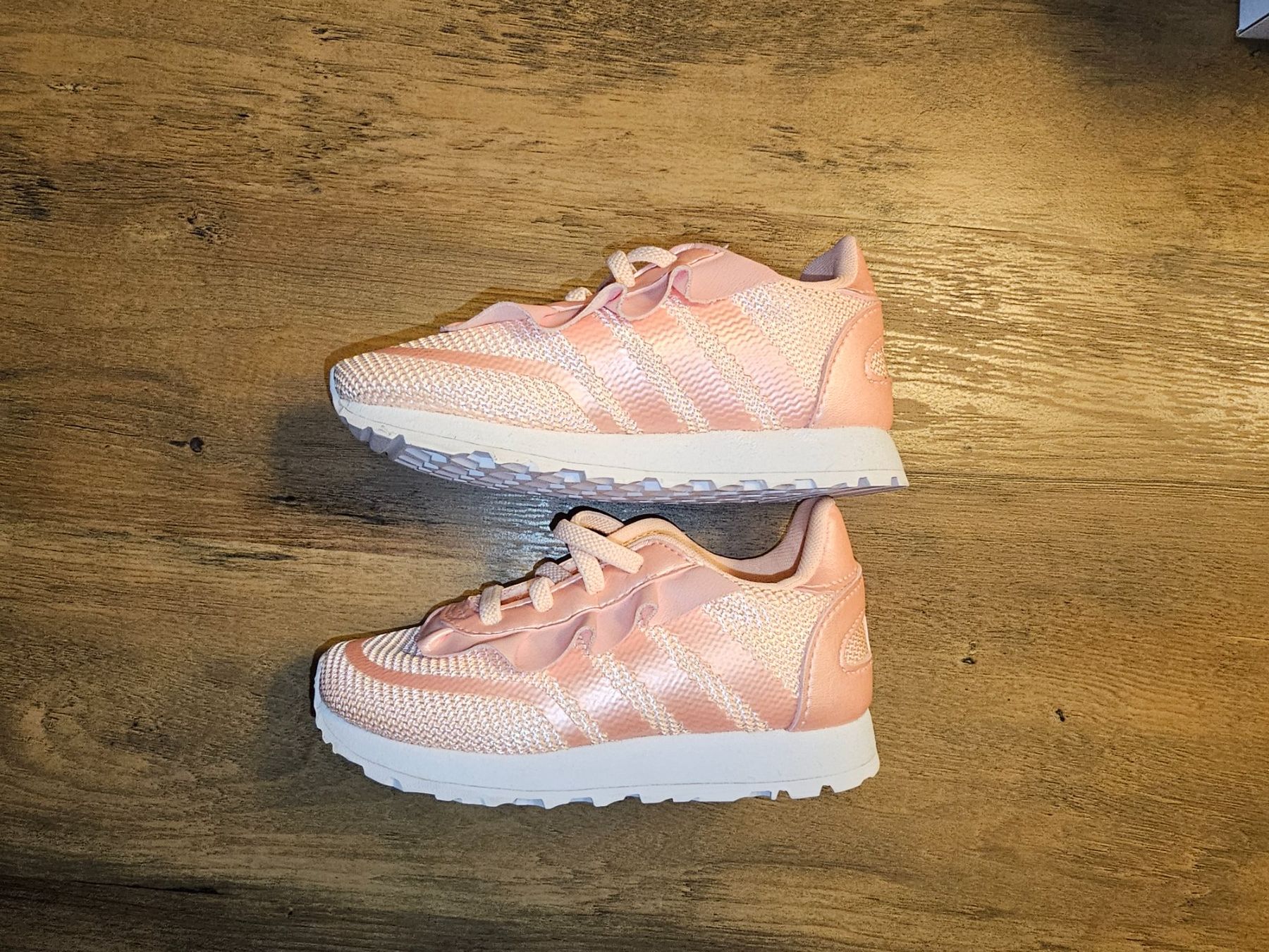 Adidas Scarpe per ragazze: Adidas Ortholite Schuhe Gr. 23 – Usato da Engi venduto da kat_7zfx 2