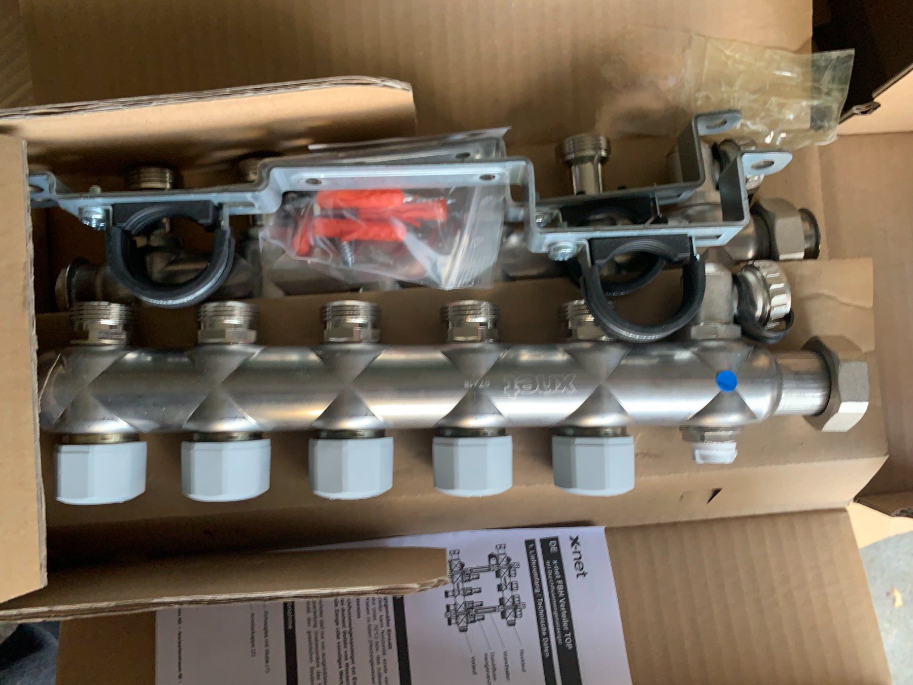 Altro in Utensili da giardino: 12 er Xnet FBH Verteiler, neu & originalverpackt – Nuovo e nell'imballaggio originale da Arbon venduto da Saemis 1