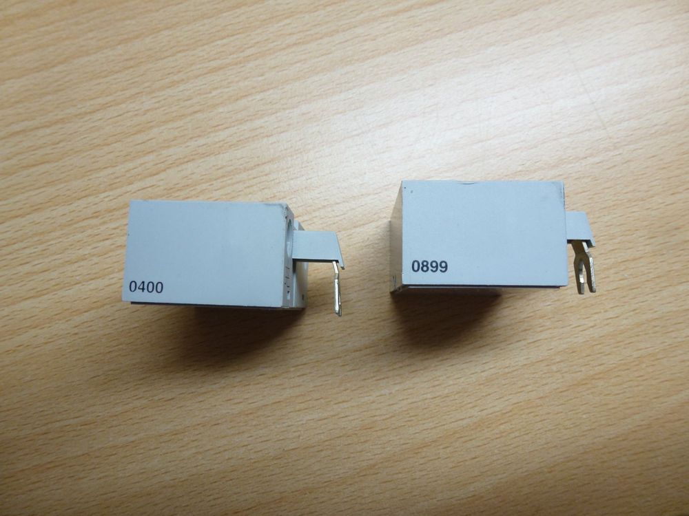 2 Stück DC Interface 100-1J 18-30VDC für 230VAC Schütz AB (Gebraucht ...