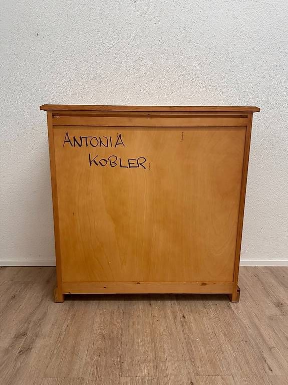 Commodes: Holzkommode mit 8 Schubladen – D'occasion à Obernau par Arche_Noah_Brocki 6