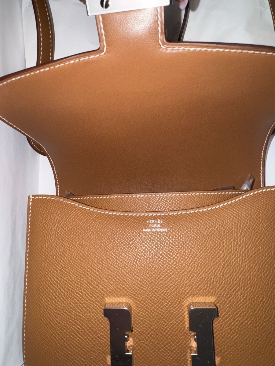 Hermès Taschen für Damen: Hermès Constance Mini  Bag, Gold Epsom G Stamp – Neu und originalverpackt aus Genève von Lux_trend26 7