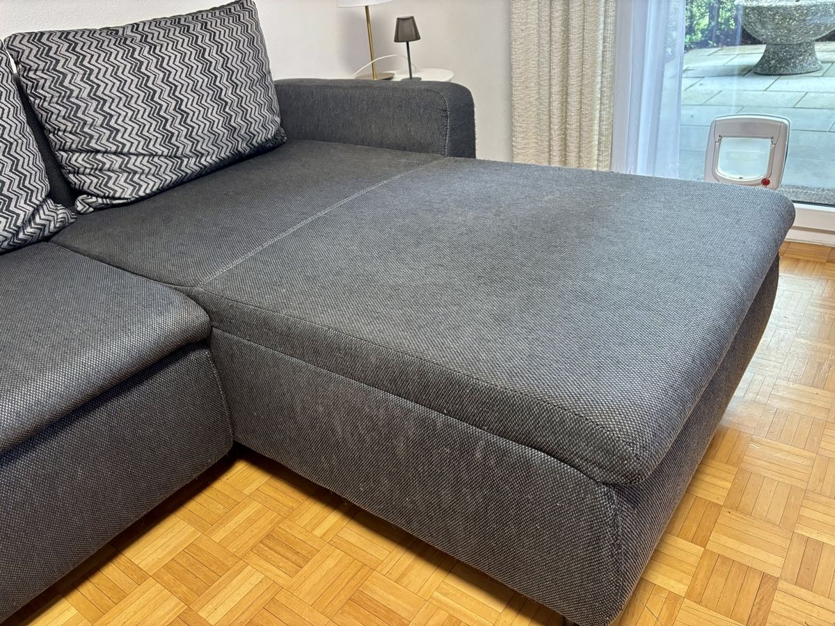Divani: Divano letto angolare con penisola – Usato da Winterthur venduto da sim_zz7t 4