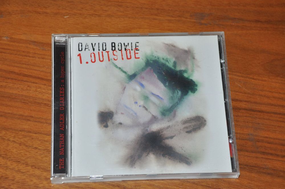 David Bowie: 1. Outside (CD; 1995) (Gebraucht) in für CHF 2.5 – mit ...