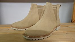 Schuh, beige