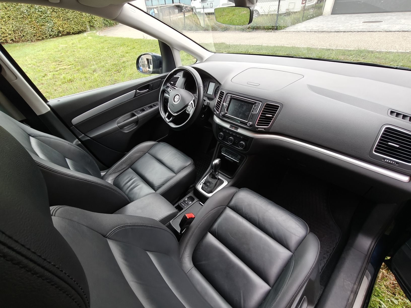 VW Autos: VW Sharan 2.0 TDI 4Motion – Défectueux à Röschenz par karrer-zimmerei 6