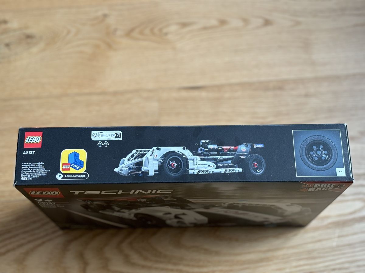 Lego Kit di costruzioni: Lego Technic 42137 – Nuovo e nell'imballaggio originale da Solothurn venduto da pino89 1
