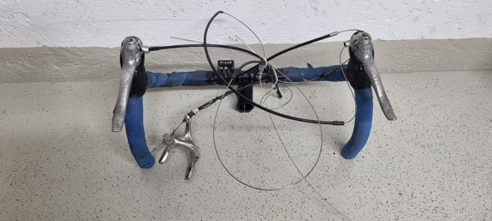 Shimano Pièces détachées: Rennvelo Lenker mit Zubehör – D'occasion à Zürich par emi_rp8k