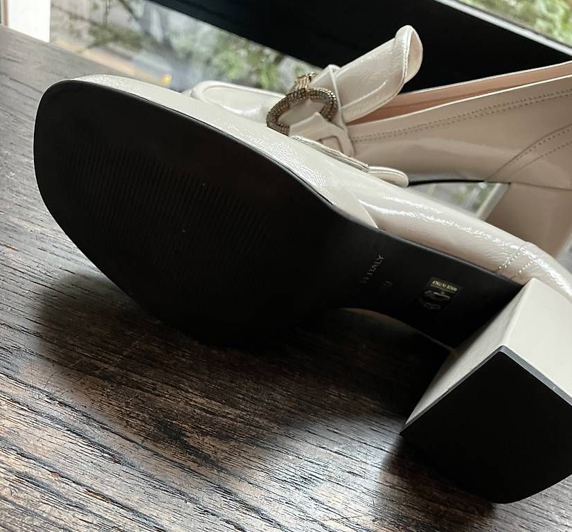 Scarpe da donna: Konstantin Starke NEU! Gr.40 – Nuovo (secondo la descrizione) da Luzern venduto da mns_pyr7 2