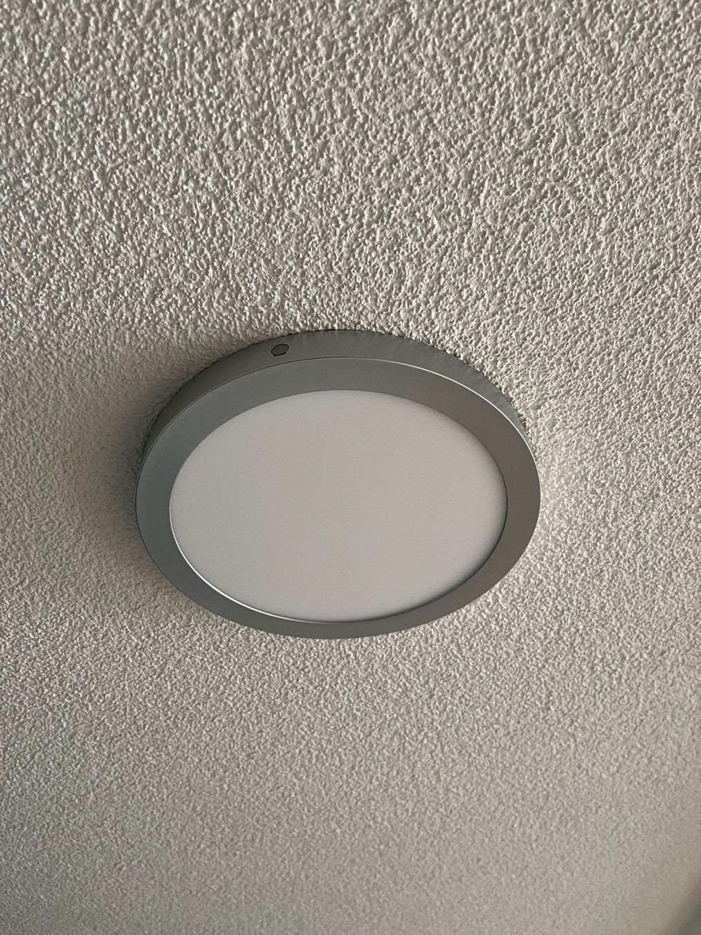 Lustres & lampes de plafonds: LED Lampen – D'occasion à Glattpark(Opfikon) par ejo_m8fr