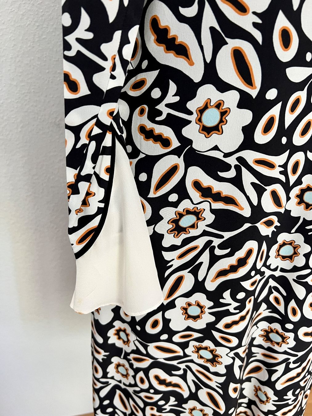 Dorothee Schumacher Kleider: Seidenkleid von Schumacher Gr. 36 – Neu (gemäss Beschreibung) aus Binningen von criss-cross 7