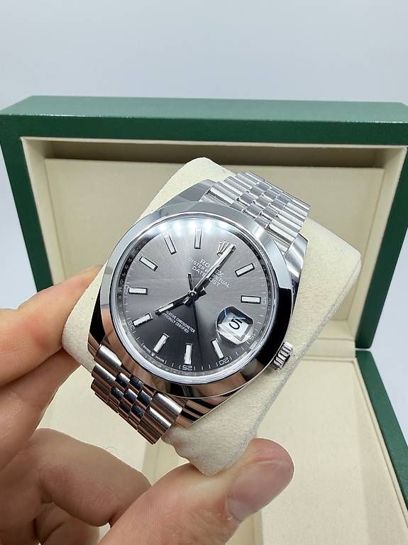 Rolex Orologi: Rolex Datejust 41 Rhodium Full Set Ref. 126300 – Usato da Galmiz venduto da DucatiDriver 1