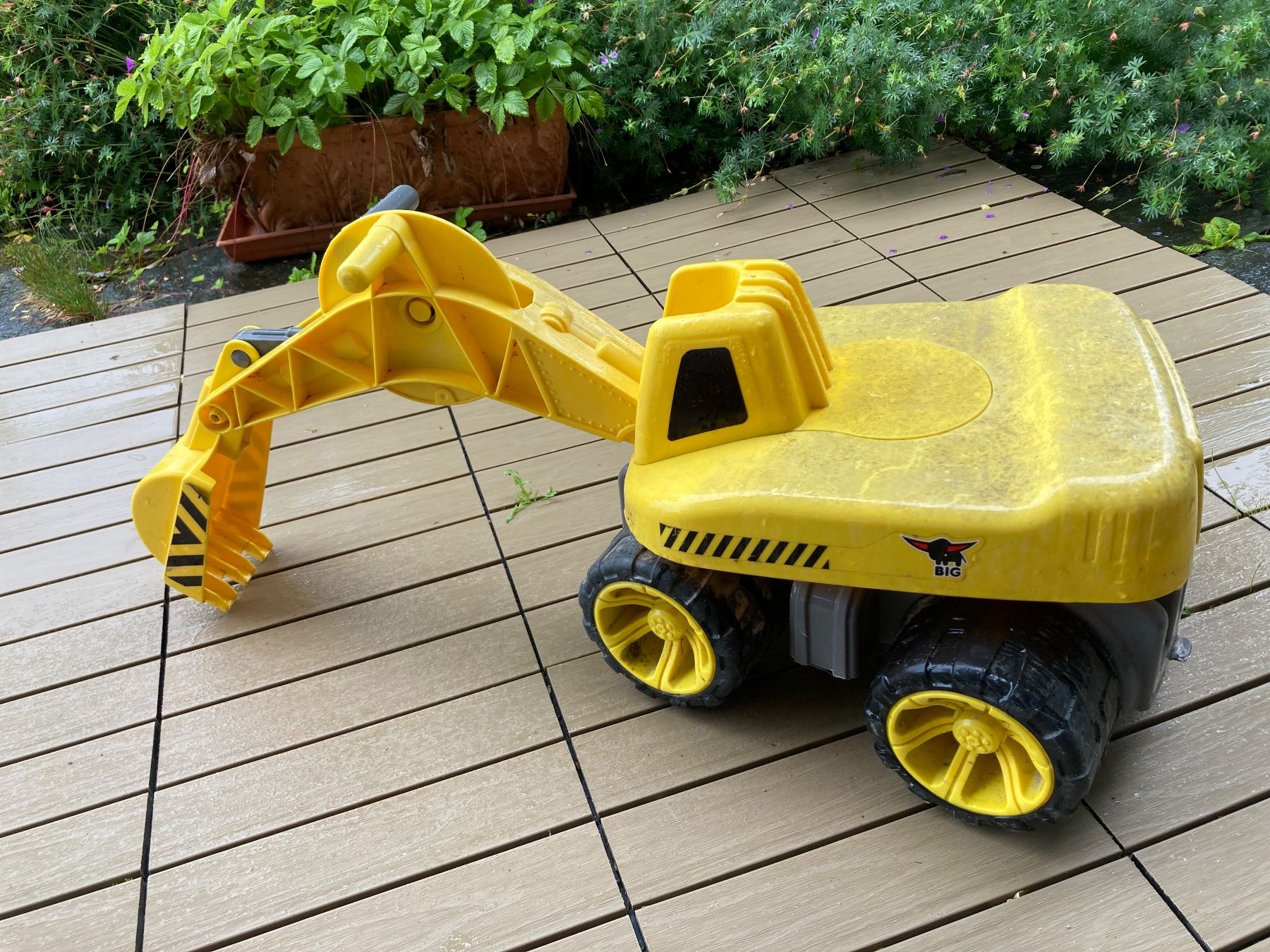 Big Veicoli per bambini: BIG Power Worker Maxi Digger Gelb – Usato da Ammerswil AG venduto da arentis 1