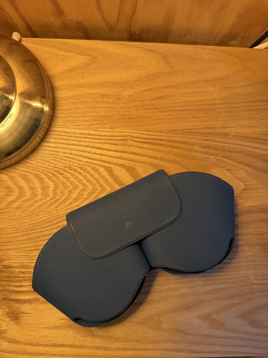 Apple Cover & Protezioni schermo: Airpod Max Hülle blau – Usato da Schlieren venduto da Shark1905 1