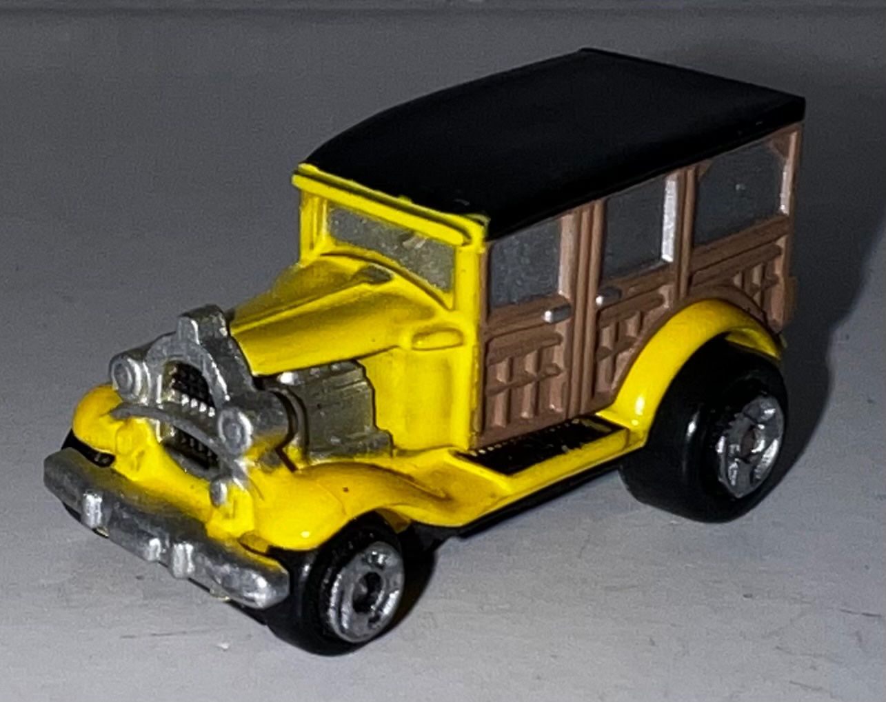 Modellini di ferrovie: Modellauto 1:87, Ford Woody Wagon – Usato da Basel venduto da jonnyhaas 3