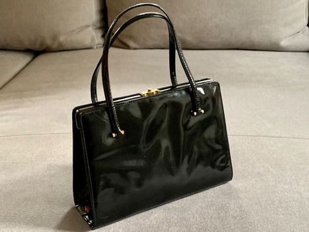 1960s Vintage Damen Lackleder Handtasche