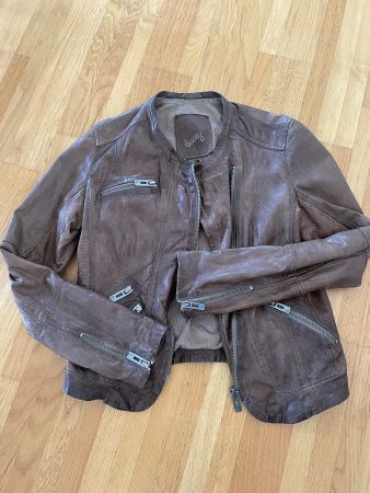 Sportliche Lederjacke