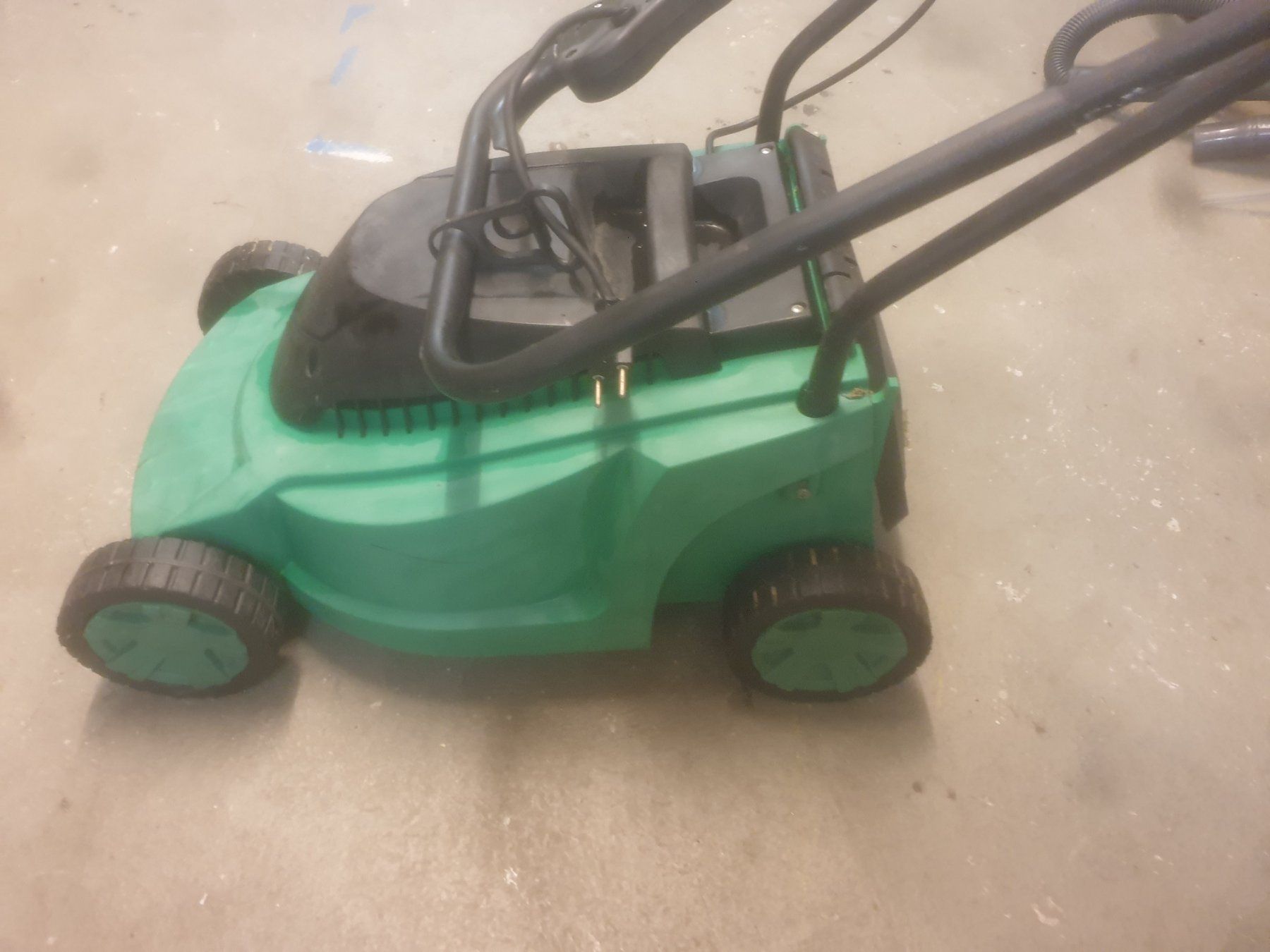 Tagliaerba: Rasenmäher Elektro – Usato da Winterthur venduto da express36 3