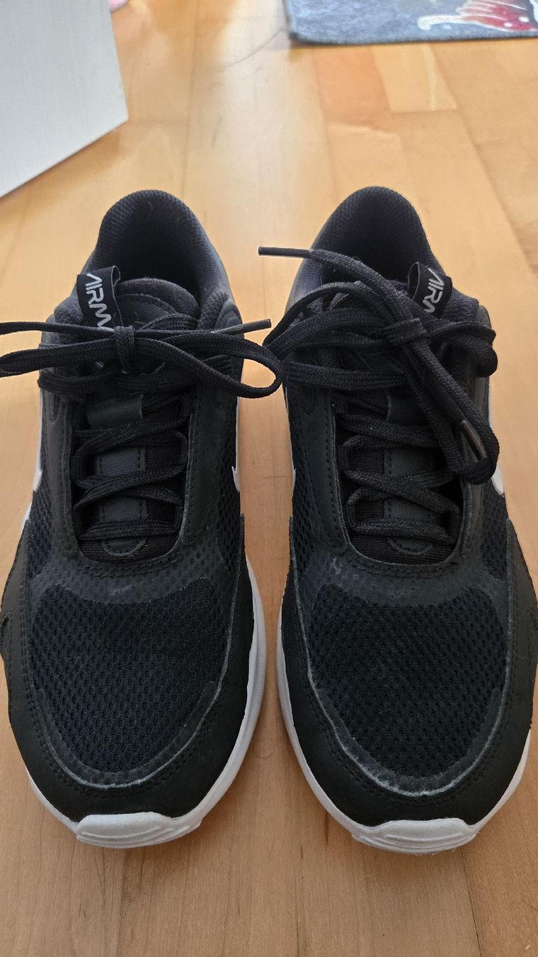 Nike Herrenschuhe: Nike Air Schuh Kids Gr.39 – Gebraucht aus Schötz von Nico040 2