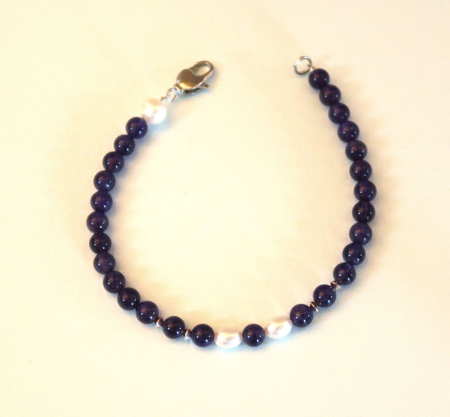 Bracciali & Braccialetti: Armband Amethyst mit Zuchtperlen – Nuovo (secondo la descrizione) da Brittnau venduto da marlenestone 1
