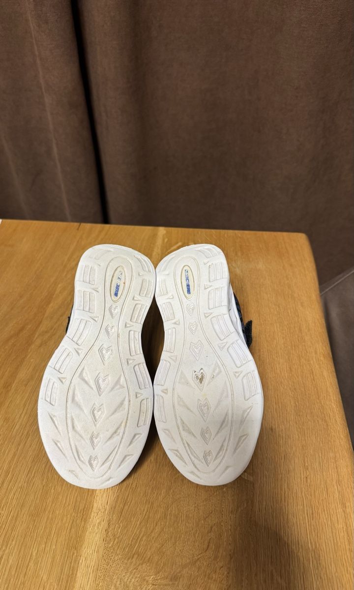 Scarpe per ragazzi: Kinderschuhe – Usato da Tagelswangen venduto da Isa036 3