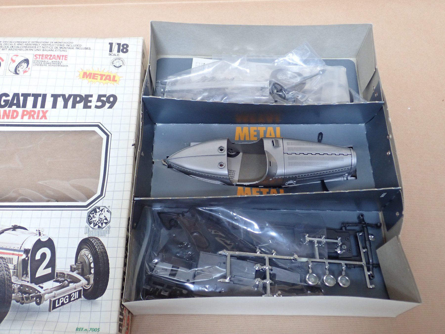 Bburago Modellini d'auto: Bugatti Type 59 Grand Prix - Burago Bausatz 1/18 – Nuovo (secondo la descrizione) da Winterthur venduto da 602ccm 1