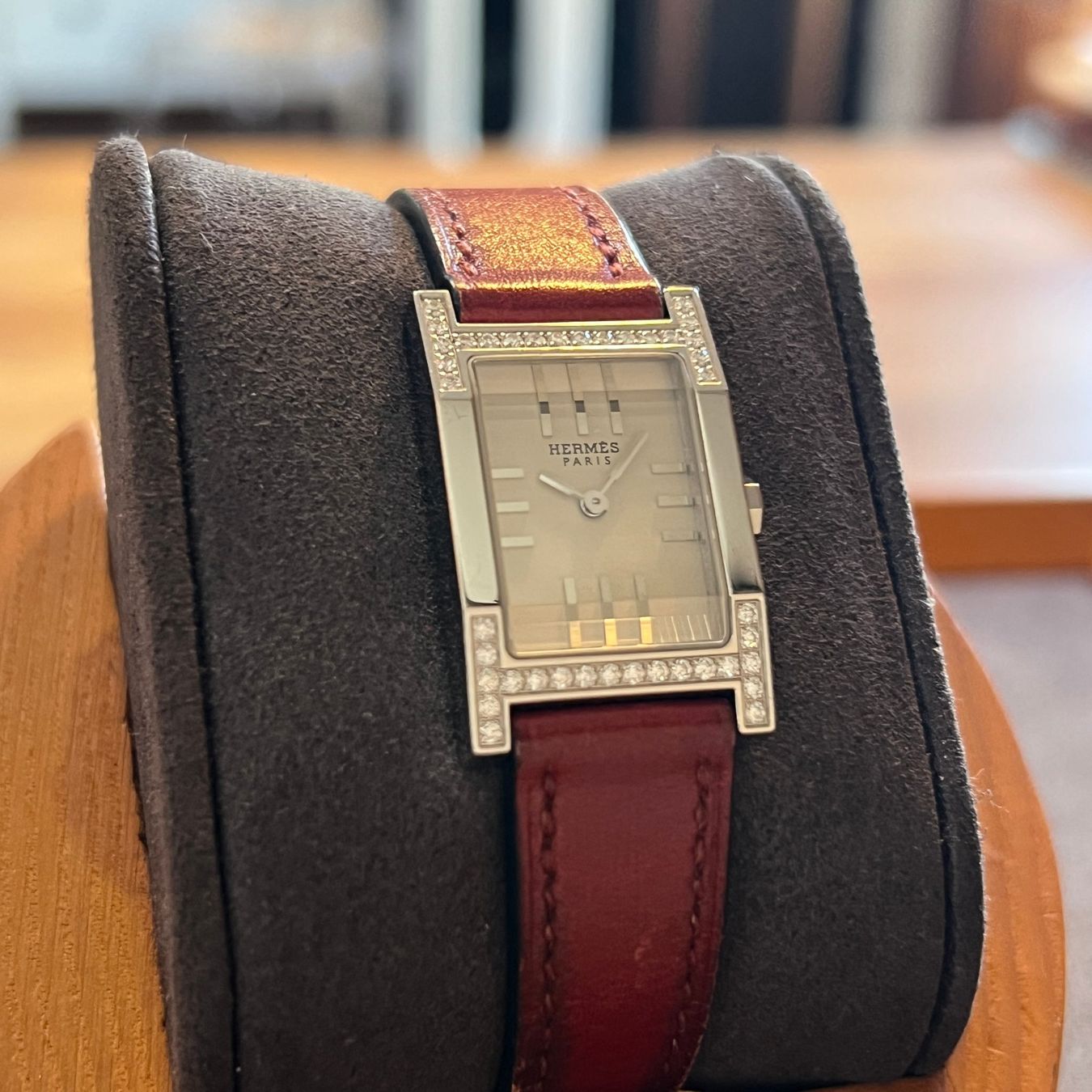 Hermès Uhren: Hermès Tandem Diamond Bezel TA1.230 – Gebraucht aus Carouge GE von Watchaser 1