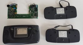 Sega Game Gear + 2x power battery + GG Board - Defekt