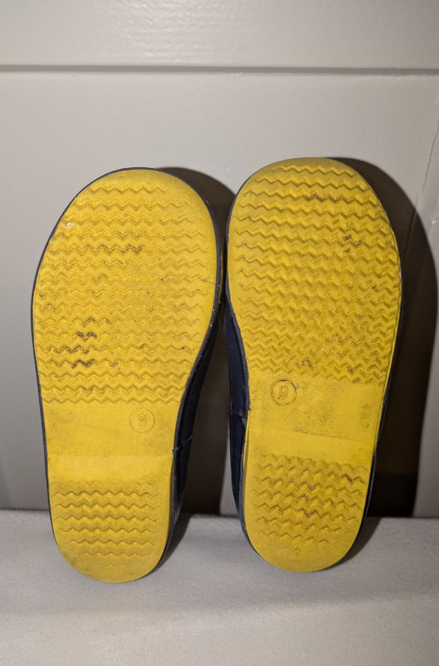 Scarpe per ragazzi: Farbwechsel Kinder-Gummistiefel Gr.26 – Usato da Winterthur venduto da PMeyja03 4