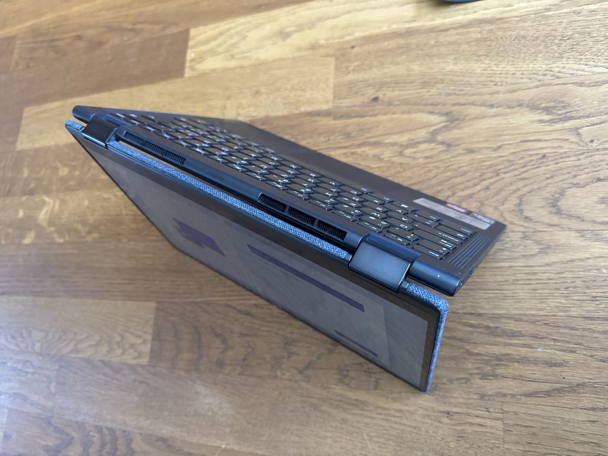 Lenovo Notebooks: Laptop Lenovo 13 Zoll – Gebraucht aus Langnau i. E. von julia1608 3