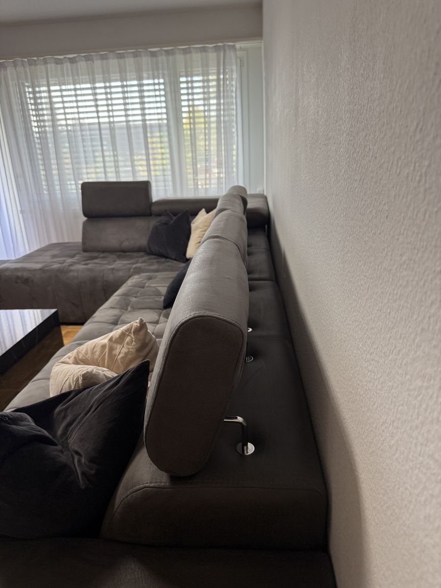 Divani: Ecksofa anthrazit 350x210cm mit Hocker gut erhalten – Usato da Winterthur venduto da fij_f65r 5